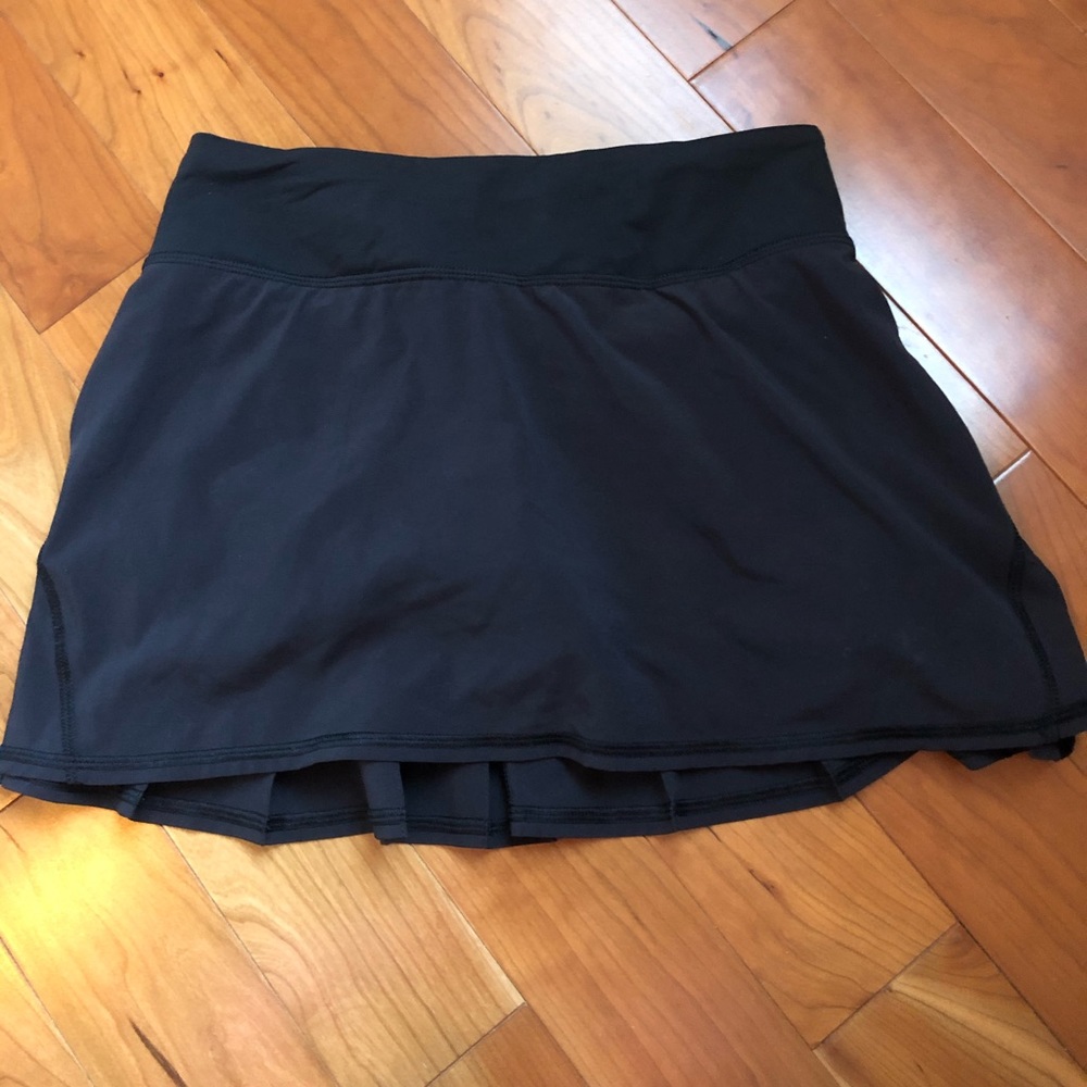 Lululemon Black Ruffled Tennis Skirt
